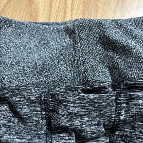 PINK VS Dark Grey Cozy Leggings - Picture 4 of 9